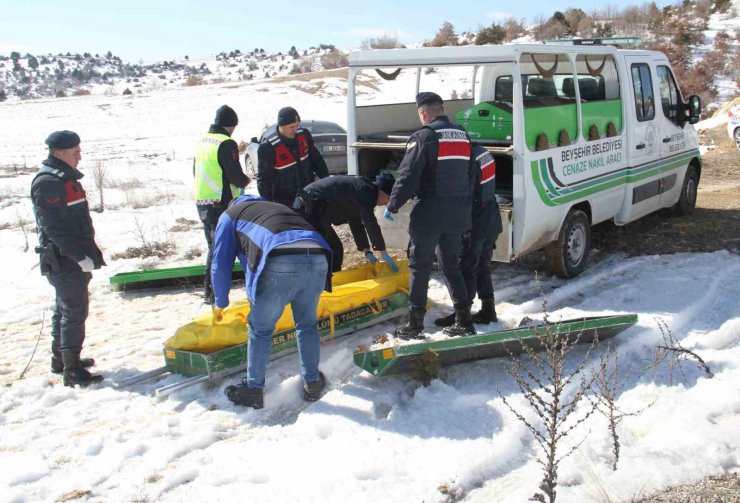 Ailelerinin haber alamadığı 2 kişinin trafik kazasında öldüğü ortaya çıktı