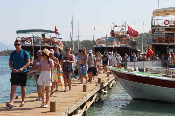 Muğla 2023’e rekor turist ile başladı