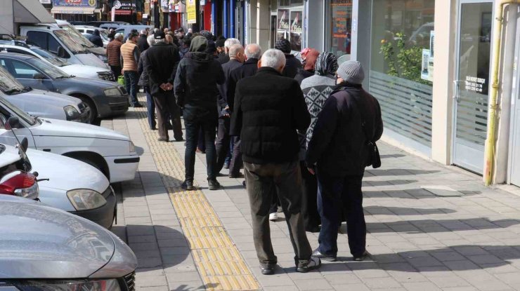 "Fiyatlar piyasaya göre yarı yarıya"