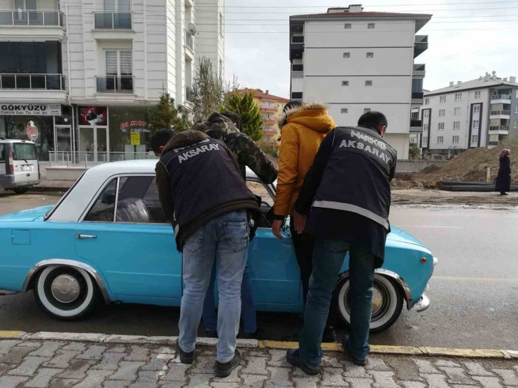 Polis, okul ve öğrencileri dron ile takip edip denetliyor