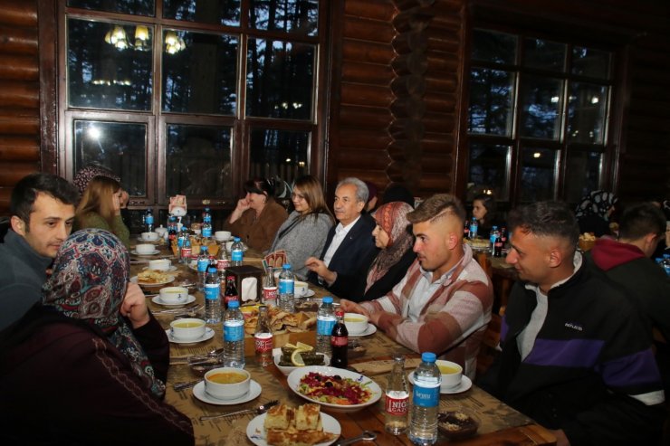 Akşehir Belediyesi’nden kardeşlik iftarı