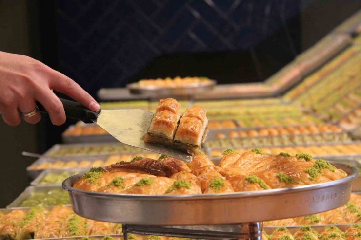 Konya’da Ramazan ayında klasik baklava rağbet görüyor