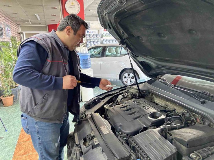 Bayram tatilinde yola çıkacak araç sahiplerine bakım uyarısı