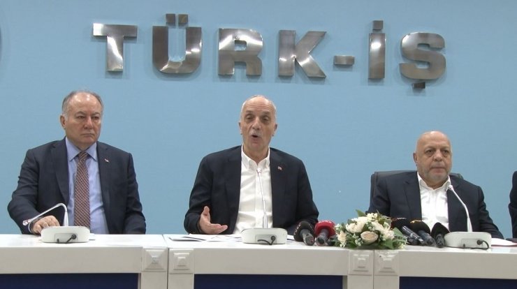 Türk-İş Genel Başkanı Atalay: "Toplu İş Sözleşmesi’nin bayrama kadar yetişmesi çok zor gözüküyor"