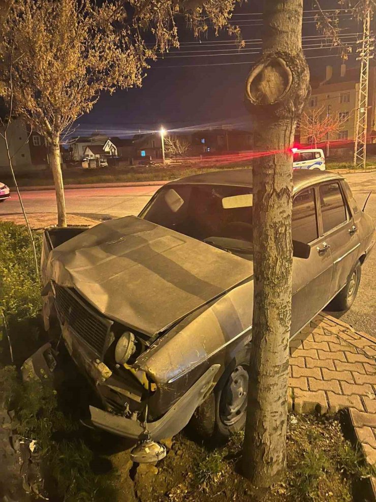 4 otomobil çalan hırsızlık şüphelisi son işinde yakalandı