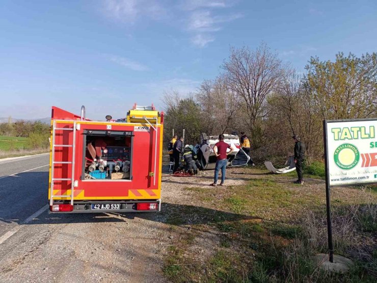 Konya’da otomobil takla attı: 1 ölü, 2 yaralı