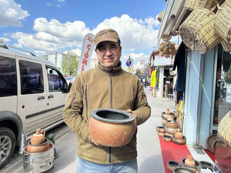 Havalar ısınınca piknik malzemelerine talep arttı