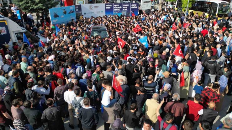 Aksaray sokaklarında Togg heyecanı