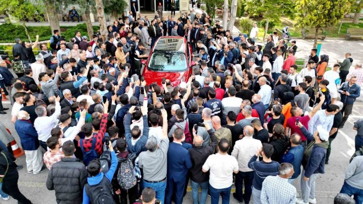 Aksaray sokaklarında Togg heyecanı