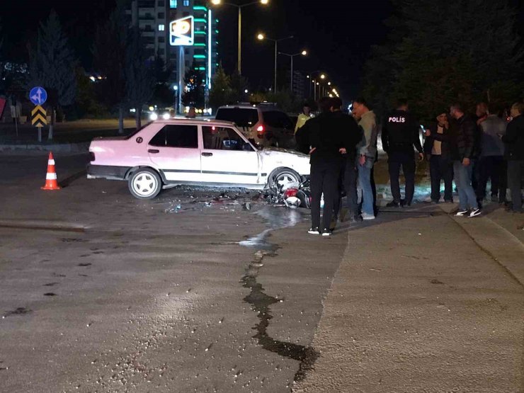 Konya’da otomobil ile motosiklet çarpıştı: 1 ölü, 3 yaralı