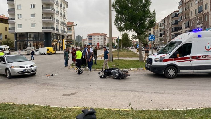 Aksaray’da otomobil ile motosiklet çarpıştı: 2 yaralı