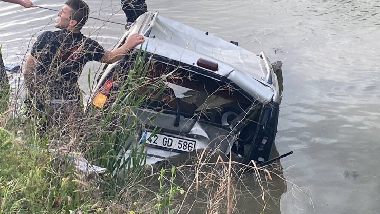 Aksaray’da araç kanala düştü: 1 ölü, 1 yaralı