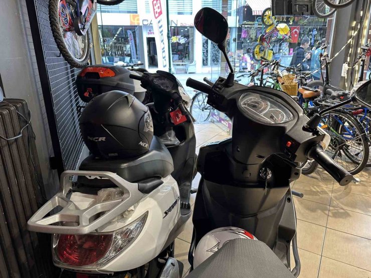 B sınıfı ehliyete dâhil edilen 125 cc motorların satışları 2 kat arttı