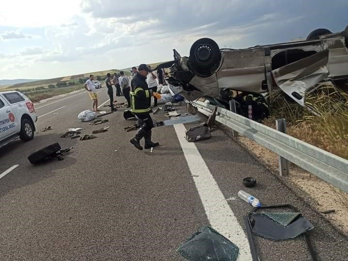 Aksaray-Niğde otobanında kaza: 2 ölü