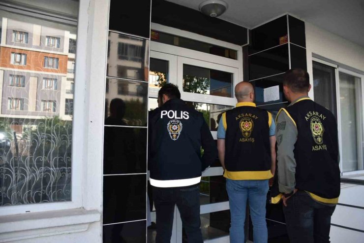 Aksaray polisinden “Firari” operasyonu: 8 tutuklama