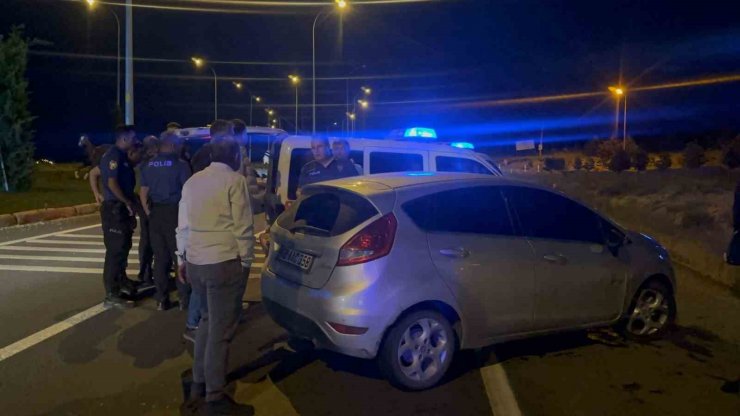 Aksaray’da hareketli dakikalar, şüpheliler kaçtı polis kovaladı