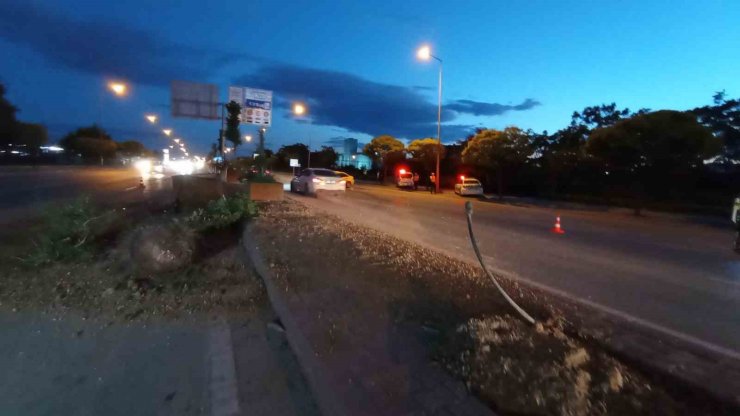 Konya’da ticari taksi takla attı, ölümlü kaza anbean kameraya yansıdı