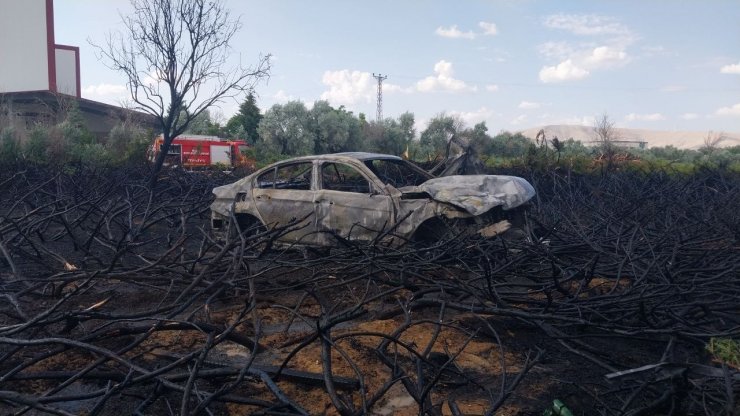 Konya’da kavşakta otomobiller çarpıştı: 1 ölü, 1 yaralı