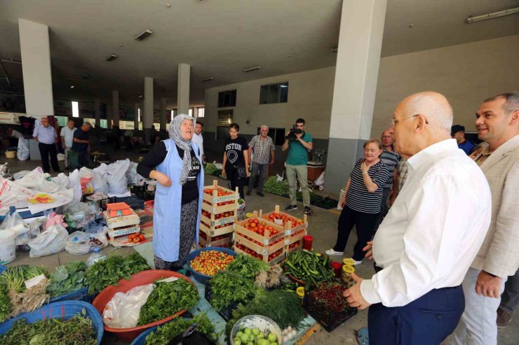 Yenimahalle’de ’Köylü ve El Emeği Pazarı’ açıldı