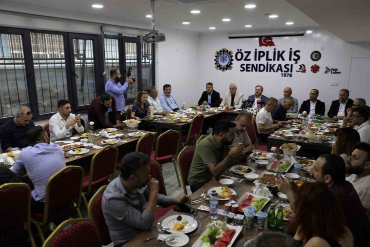 Öz İplik İş Sendikası Başkanı Ay: “Bu ülkenin yerli ve milli bir sektörüyüz”