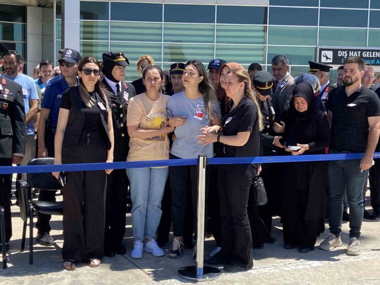 Afyonkarahisar’da şehit olan Jandarma Astsubay Tatlı memleketine gönderildi