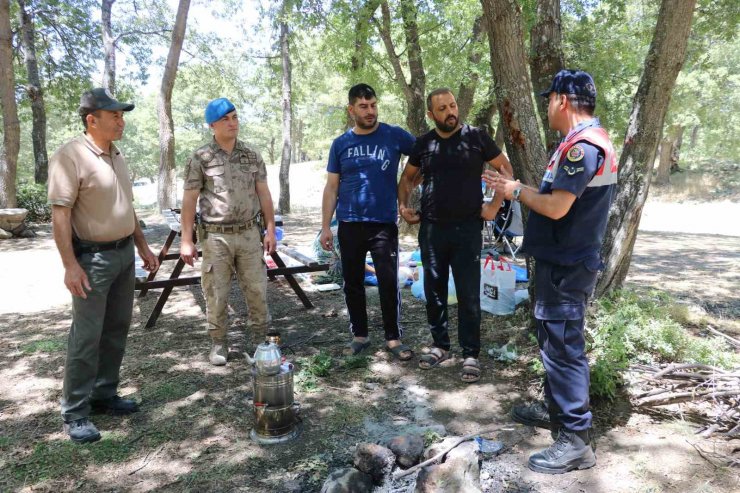 Komandolar havadan ve karadan yangına karşı teyakkuzda