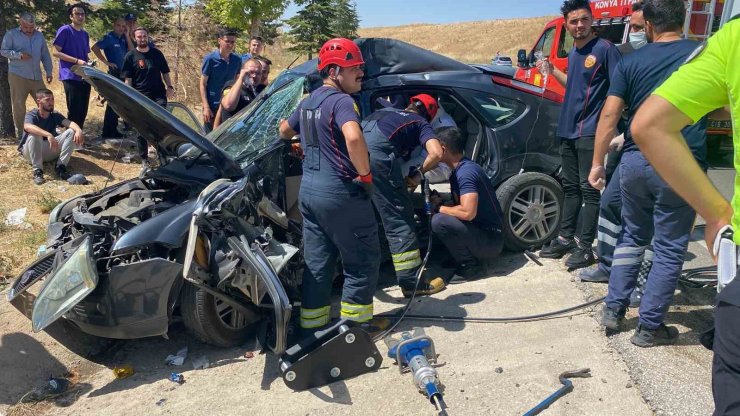 Cenaze dönüş yolunda kaza: 1 ölü, 3 yaralı