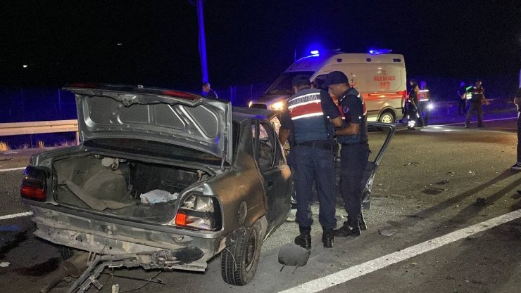 Aksaray’da zincirleme trafik kazası: 2 ölü, 12 yaralı