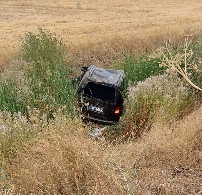 Konya’da hafif ticari araç takla attı: 1 yaralı