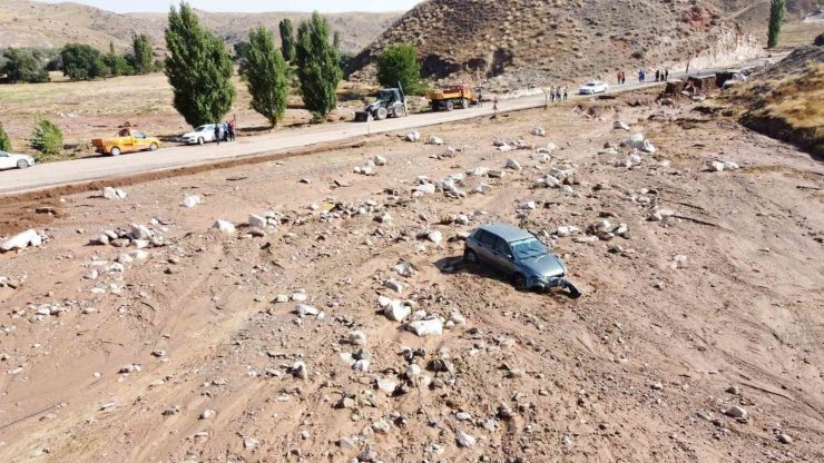 Aksaray’daki sel felaketinin boyutu gündüz ortaya çıktı