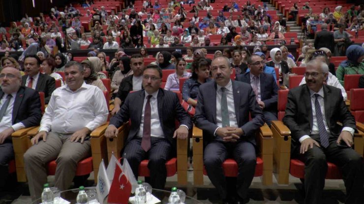 Vali Çiçek: “Kayseri’nin başarısının ardında kadınların büyük rolü vardır”