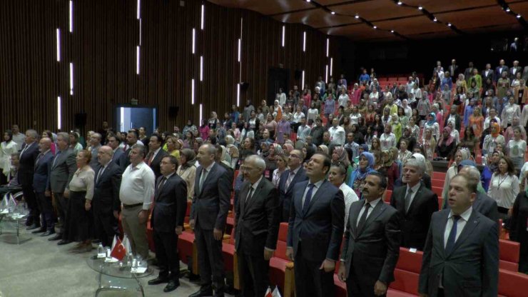 Vali Çiçek: “Kayseri’nin başarısının ardında kadınların büyük rolü vardır”