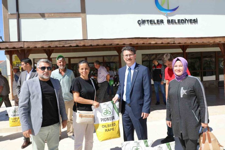 Çifteler’de kanola tarımı yükseliyor