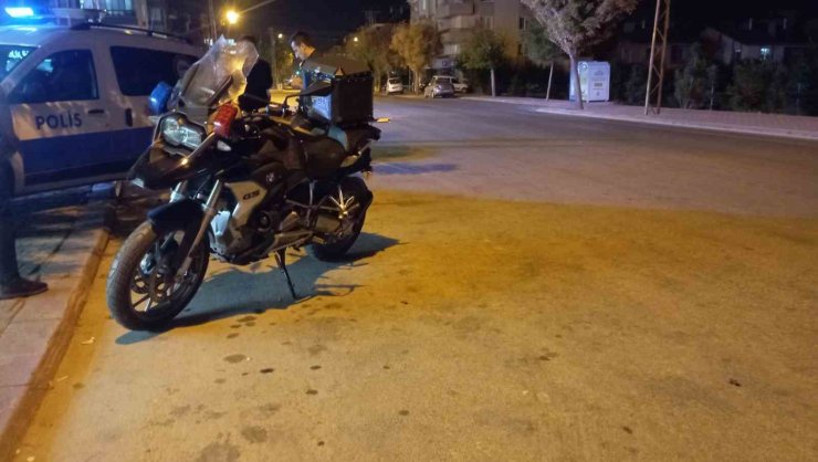 Konya’da motosikletli polislerin kaza yaptığı anlar kameralara yansıdı