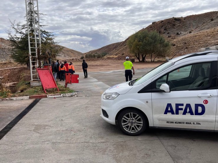 Sel nedeniyle 2 kişinin öldüğü Aksaray’da polis ve AFAD teyakkuzda