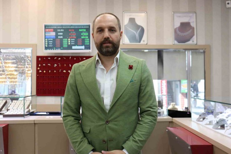 Kuyumcular Merkez Bankası’nın faiz kararının piyasaya etkilerini anlattı