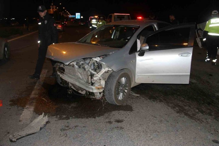 Konya’da iki otomobil çarpıştı: 8 yaralı