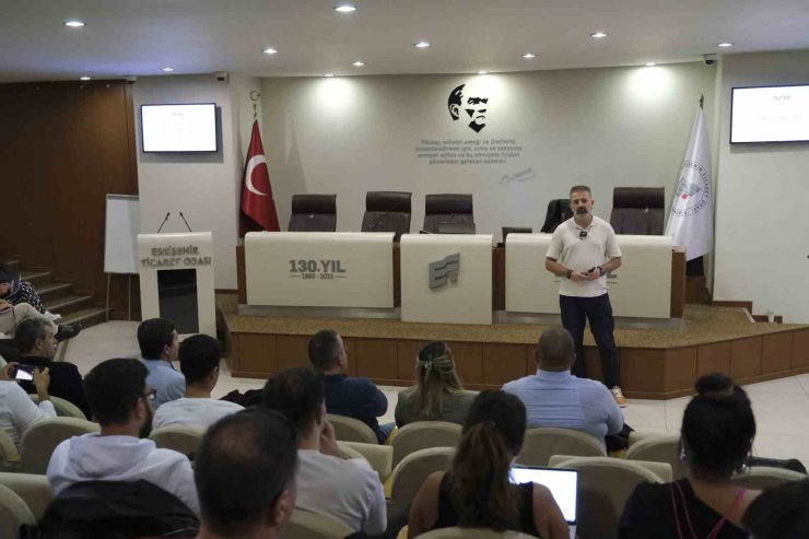 WORLDEF E-Ticaret Vakfı’nın e-ticaret ve e-ihracat eğitim konferansları devam ediyor