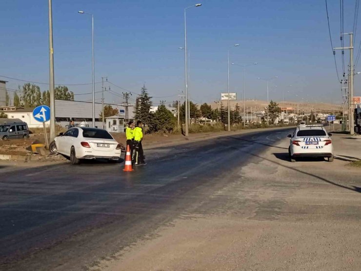 Konya’da motosiklet ile otomobil çarpıştı: 2 yaralı