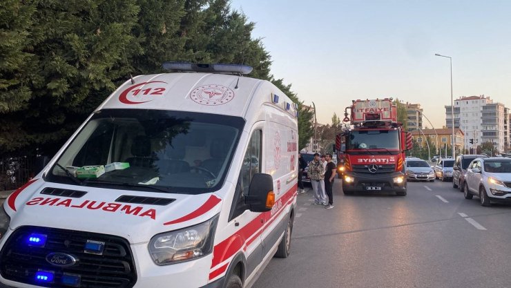 “Basın mensubuyum” dedi, kameralara saldırdı