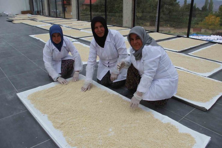 Kadınlar üretiyor, Türkiye’nin her yerine gönderiliyor