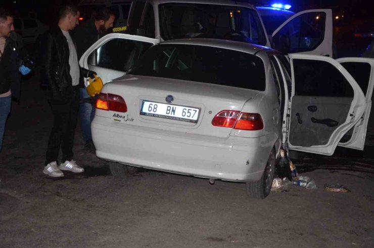 ’Dur’ ihtarına uymayan otomobil polis otosuyla çarpıştı: 2’si polis 8 yaralı