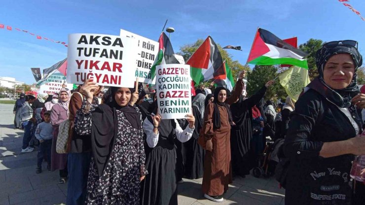 Konya’da anneler, Gazze’de öldürülen çocuklar için yürüdü