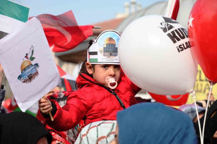 Konyalı çocuklardan Filistin’e destek