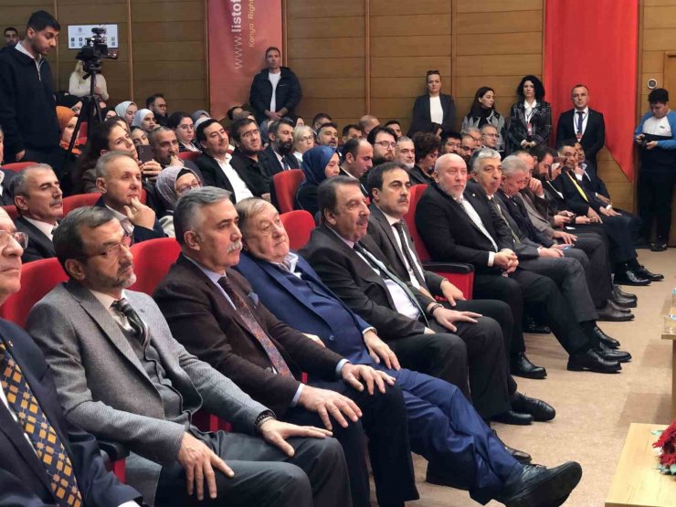 TOBB Başkanı Hisarcıklıoğlu, Konya’da "Turuncu Konuşalım" paneline katıldı