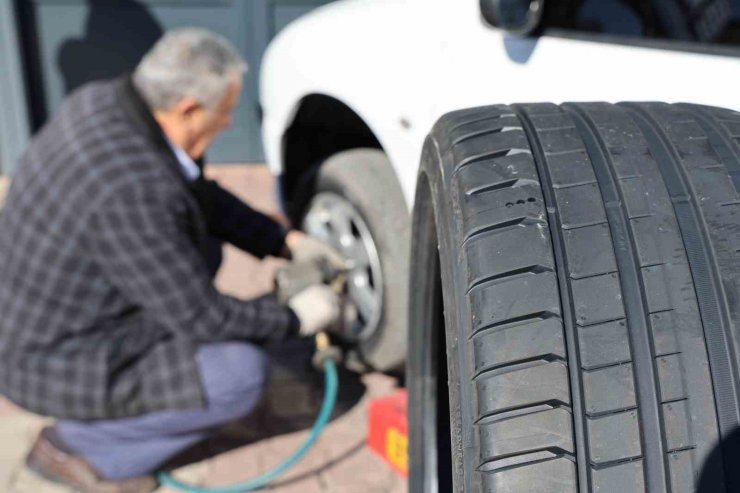 Kış lastiğinde hayati önem taşıyan ‘tarih’ uyarısı