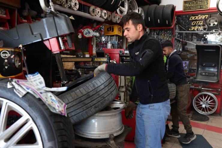 Kış lastiğinde hayati önem taşıyan ‘tarih’ uyarısı