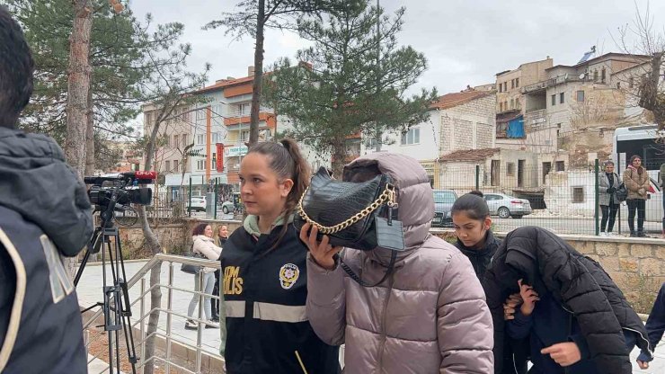 Nevşehir’de noter aracılığıyla rüşvet operasyonunda 11 kişi adliyede