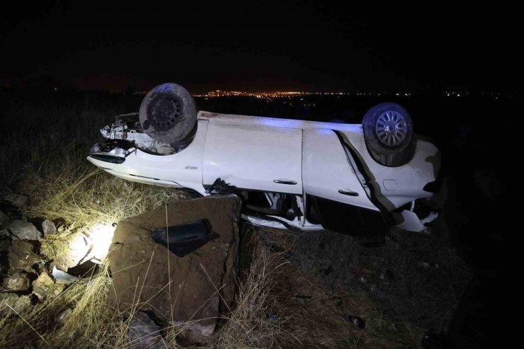 Takla atan araçtan burnu bile kanamadan çıktı