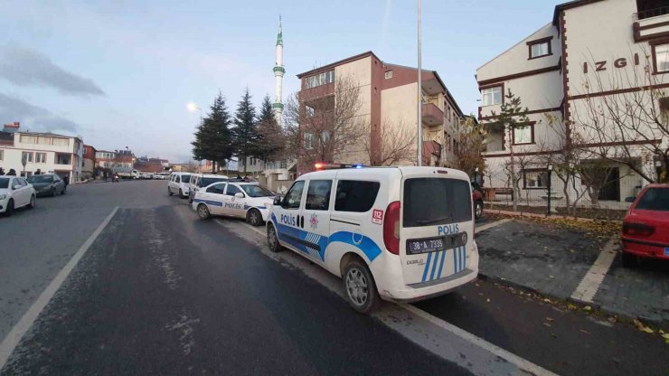 Kayseri’de bıçaklı kavga: 1 ölü, 1 yaralı